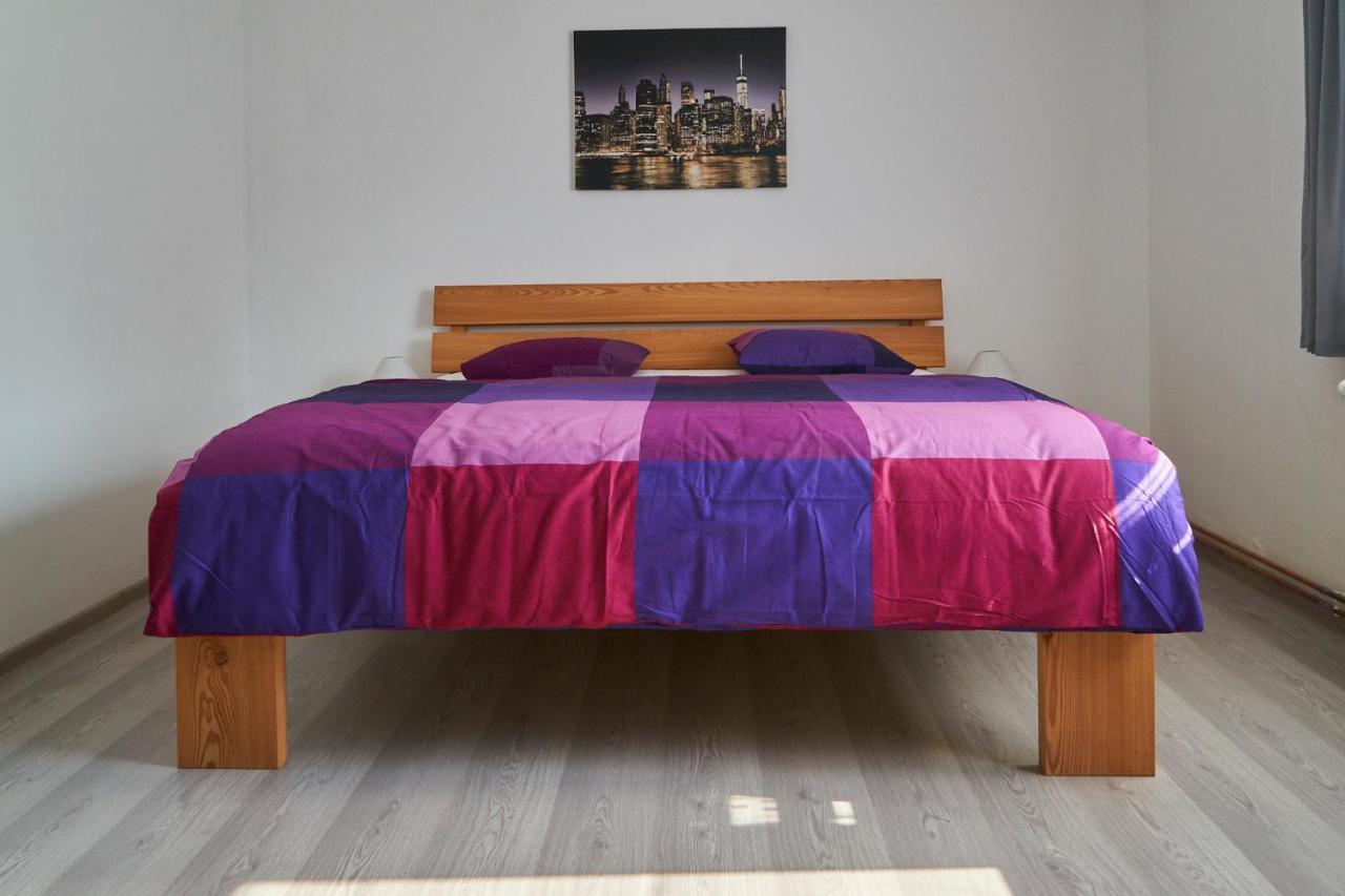 Apartmany Marjanka Jenisovice  Экстерьер фото